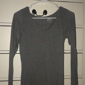 Hollister Women’s Gray Long Sleeve